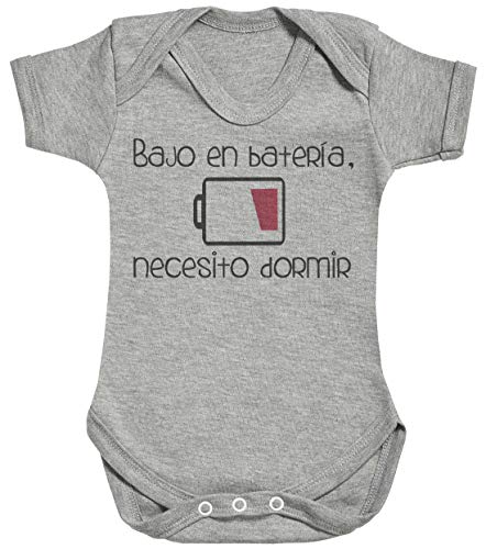 Spoilt Rotten SR - Bajo en batería, Necesito Dormir Camisillas para bebé - Body para bebé niño - Body para bebé niña - 18-24 Meses Gris