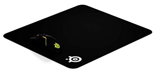 SteelSeries QcK+ - Alfombrilla de ratón de juego, 450mm x 400mm, tela, base de caucho, compatible con ratón láser y óptico, negro