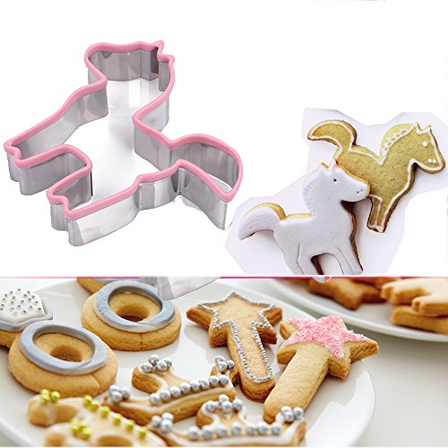 TAMUME Princesa Kit de Galletas Incluyendo la Varita Mágica, Corona, Palacio, Anillo de Diamante y del Caballo Acero Inoxidable Molde de la Galleta Conjunto de Hornear Pack de 5 (Princesa)