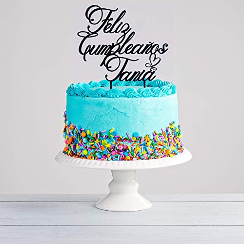 Topper personalizado para tarta de cumpleaños, personalizado con el nombre para hacer su tarta única. Un adorno original con el que se sorprenderá cualquier persona.