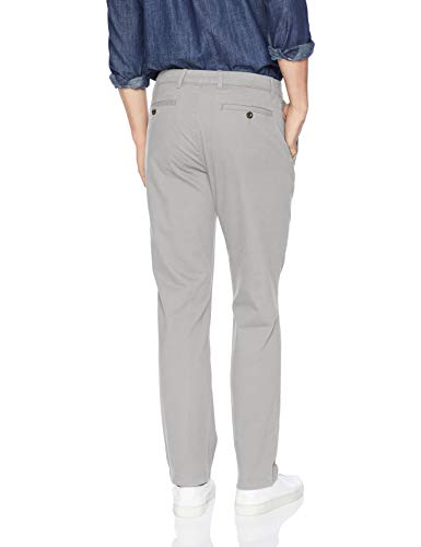 Amazon Essentials - Pantalones elásticos informales con corte recto para hombre, Gris (Light Grey), W34/L30