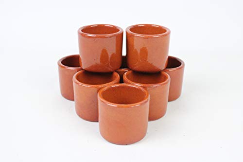 ARTESANIAROCA Vasos para chupito de Barro. Conjunto de 8 vasitos de chupito de Barro. Medidas 5 cm diámetro x 4,5 cm Altura. Producto Nacional.