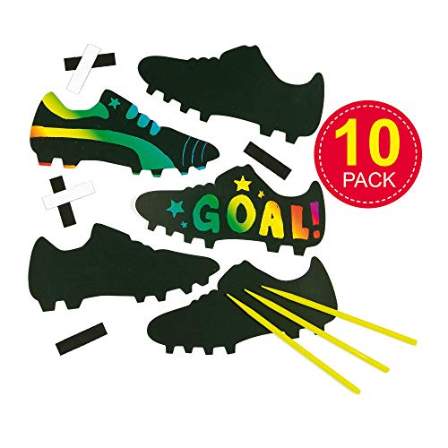 Baker Ross Imanes de Botas de Fútbol para Rascar Manualidades Creativas Scratch Art para Niños Perfectas Para Crear Decoraciones Personalizadas y como Actividades de Fiestas Infantiles (Pack de 10)