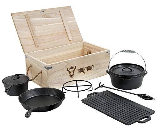 BBQ-Toro - Juego de Dutch Oven en Caja de Madera I 7 Piezas I Hierro Fundido I Curado I Cacerola I Plancha para Asar I Sartén I Levantador de Tapa I Posavasos