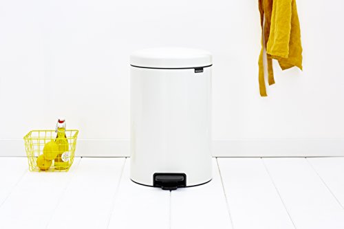 Brabantia 111846 Newicon 111846-Cubo de Basura con Pedal, 20 l, Color Blanco, Acero Inoxidable