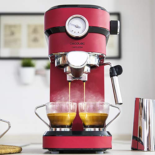 Cecotec Cafetera Express con Manómetro Cafelizzia 790 Shiny Pro. Brazo con Doble Salida y Dos filtros, 20bares de Presión, Depósito extraíble de 1,2L, 1350W, Rojo