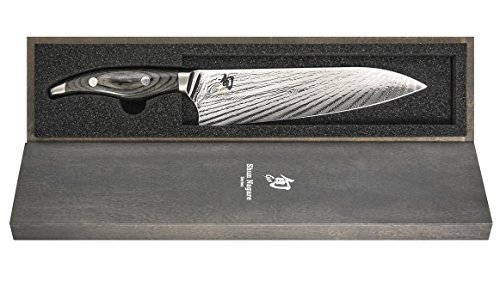 Cuchillo de cocina Kai Shun Nagare de Damasco, cuchillo santoku y tabla de cortar