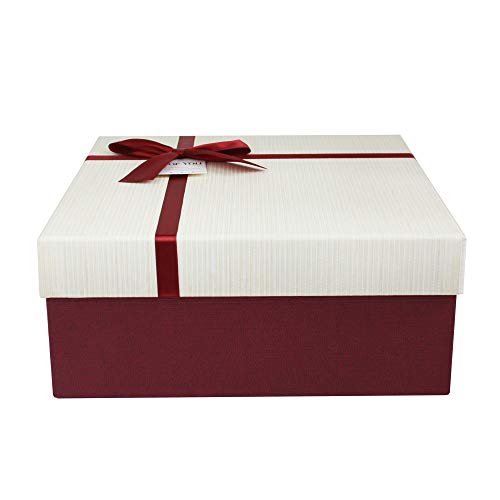 Emartbuy Rígido Lujo Caja de Regalo de Presentación en Forma Cuadrada, 23.5 cm x 23.5 cm x 10 cm, Caja Borgoña Texturizada Con Tapa Crema, Interior Marrón Chocolate y Cinta Decorativa Satinada