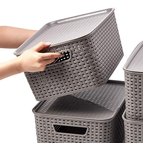 EZOWare 4 pcs Cestas de Almacenaje Multiuso con Tapas, Cajas Organizadoras de Plástico Apilable con Efecto de Mimbre y Asas para Cocina, Baño - Gris / 39 x 27 x 17 cm