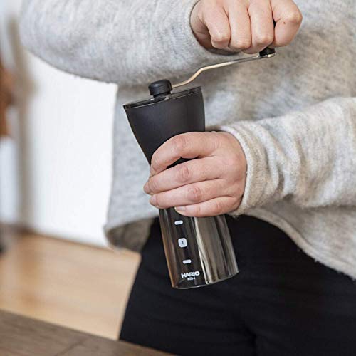 HARIO Compact & Adjustable Hand Coffee Grinder with Burrs, Black Mini Mill Plus | Molinillo de café de mano compacto y ajustable con rebabas de cerámica, negro transparente, plástico