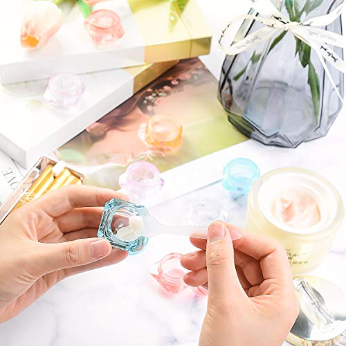 Herefun 64 Piezas Envase Cosmético Vacío, Contenedor de Cosmética de Plástico, Transparente Puede Pequeño Botes Cosméticos, Juego de Tarros de Viaje con Tapa + 6 Mini Raspadores