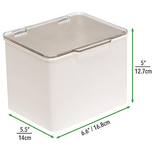mDesign Cajón de plástico sin BPA – Caja con tapa de diseño apilable, ideal para organizar la cocina, la habitación infantil o el baño – Cajas de ordenación multiusos – crema y transparente