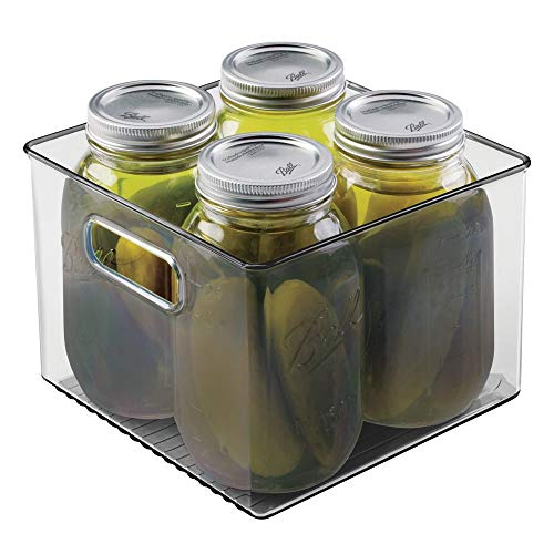 mDesign Juego de 2 cajas organizadoras con asas – Organizador de frigorífico para almacenar alimentos – Contenedor de plástico sin BPA para los armarios de la cocina o la nevera – transparente/gris