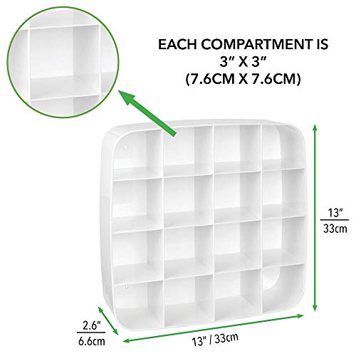 mDesign Vitrina coleccionista – Caja expositora para pared en plástico con 16 divisiones – Estantería de pared cuadrada para coches de colección, figuras, esmalte de uñas o perfumes – blanco