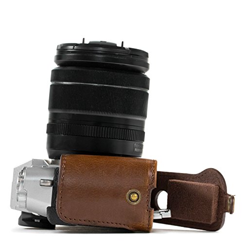 MegaGear MG982 Estuche Ever Ready, Funda de Cuero, de Pronto Uso, con Correa Compatible con Fujifilm X-T30, X-T20, X-T10 (16-50mm / 18-55mm Lenses) - Marron Oscuro