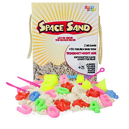 Space Sand 1.8 kg con 50 Piezas de Formas, números, Letras, Piezas de Castillos, Herramienta de Modelado, Arena mágica cinética, Probada por el TÜV, Modelo 2020 (0.9kg Verde y 0.9kg Rosa)