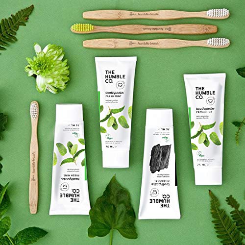 The Humble Co. Cepillo de Dientes de Bambú Paquete Familiar (5-p) | Cerdas Suaves | Biodegradable, Ecológico, Vegano para su Cuidado Bucal Diario, Aprobado por el Dentista