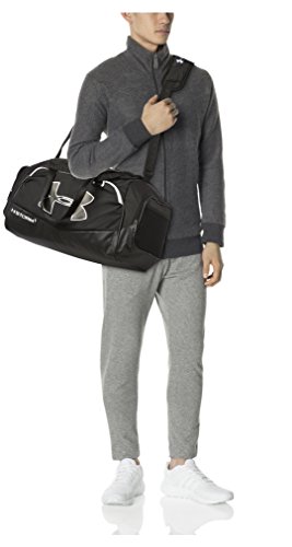 Under Armour 1263967 - Bolso de mano, Unisex adultos, Negro (Black), talla 28x33x64 cm (W x H x L)