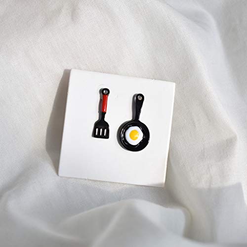 WEDFTGF 1 par creativo asimétrico sartén tortilla frita pala Stud pendientes minimalismo diseño conciso femenino pendientes joyería regalo