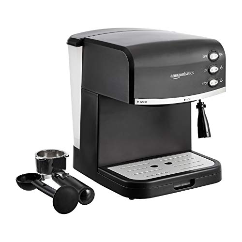 AmazonBasics – Cafetera para café espresso con espumadora de leche