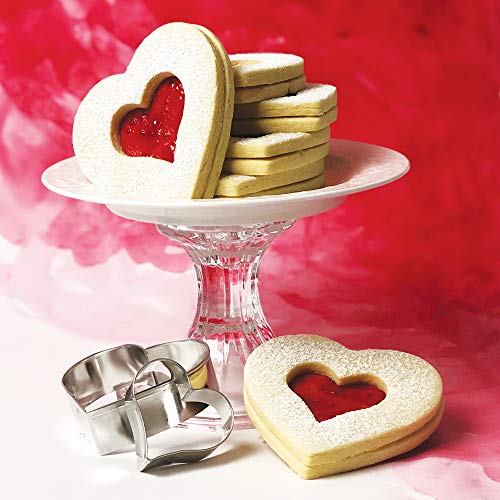 Ann Clark Cookie Cutters Juego de 4 cortadores de galletas corazón con libro de recetas - 6,6, 8,3, 9,2 y 10,8 cm - Acero fabricado en EE. UU.