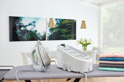 Braun IS3022WH Carestyle 3 - Centro de planchado, 2400 w, depósito 2 litros, suela eloxal 3d, blanco/verde