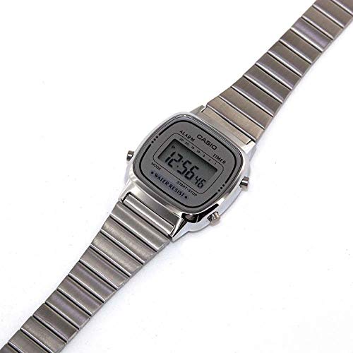 CASIO Reloj Digital para Mujer de Automático con Correa en Acero Inoxidable Chapado en Platino LA-670WA-7