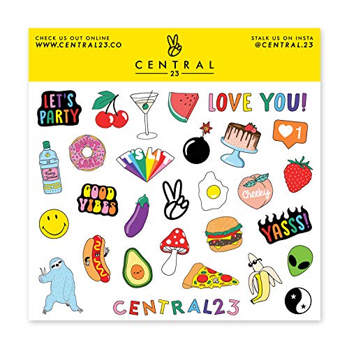 Central 23 - Tarjeta de Navidad humorística con texto en inglés "Hands Up", divertido chiste cristiano para amigos, viene con divertidas pegatinas