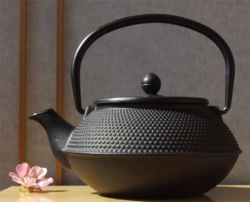 Gifts Of The Orient GOTO® - Tazas, Estrella Trivet 125 Y Litros De Caldera 0.6 De Hierro Fundido Negro Clavo Té Pote Tetsubin Japonés Estilo