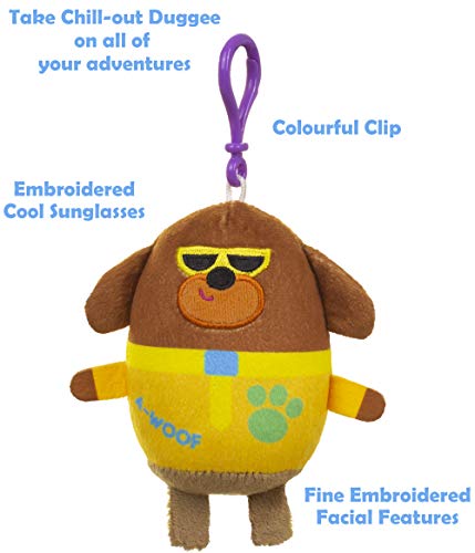 Hey Duggee Clip On Llavero Soft Toy, 17 cm, Juguete Colgante Ideal y se Fija fácilmente a la Mochila, Ropa, Bolso, Bolso y Mucho más. Identificador de Mochila, Accesorio de Bolsa