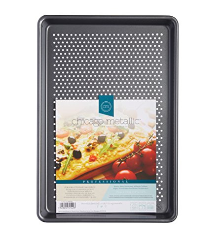 Kitchencraft Chicago metálico profesional perforado antiadherente bandeja de horno, 38 cm x 25 cm (15 "X 10"), color gris