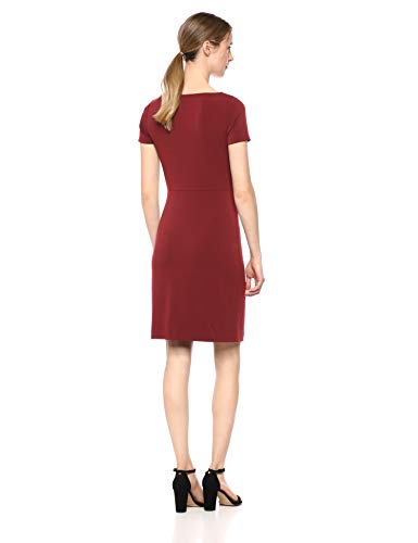 Marca Amazon – Lark & Ro – Vestido retorcido en el centro de punto crepé de manga corta para mujer, Zinfandel, US 12 (EU L)