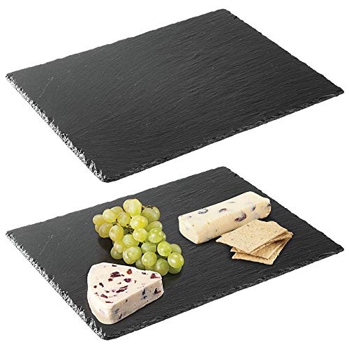 mDesign Juego de 2 platos de pizarra – Preciosa tabla de quesos, útil para embutidos, tartas, aperitivos, etc. – También sirve como pizarra de tiza para menús o anuncios – negro