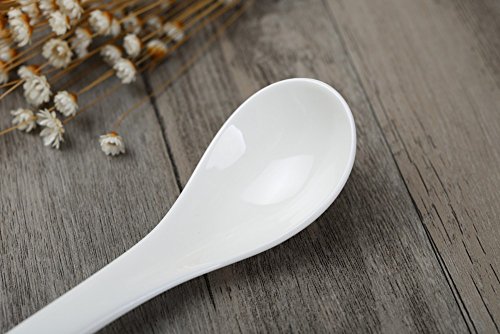 Set de 4 cucharas para sopa en porcelana china blanca de 17 cm, para servir arroz, wonton, sopas, cereales, perfectas para hogar y restaurantes, y como regalo para familia o amigos