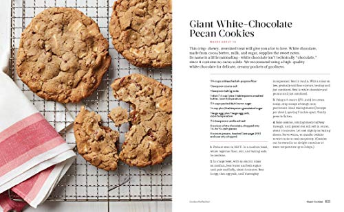 Stewart Living, M: Martha Stewart's Cookie Perfection: 100+ Recipes to Take Your Sweet Treats to the Next Level: A Baking Book