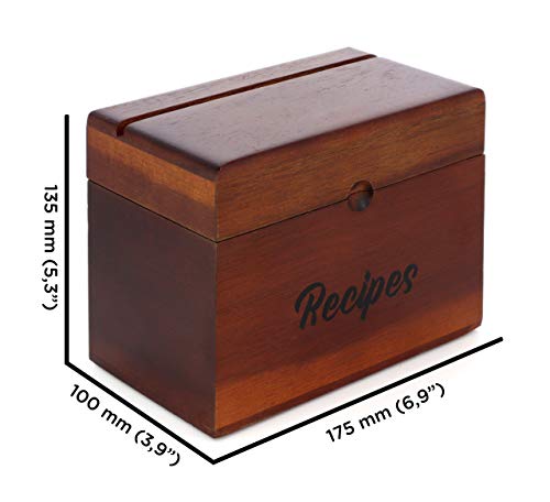 Caja Madera de Acacia para Recetas AKND Gourmet con Divisores, Tarjetas de Recetas en Blanco y una Guía de Conversión de Medidas para esas Recetas y Momentos Especiales