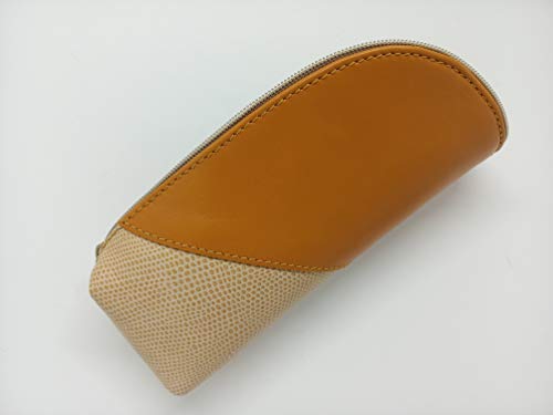 CrisArtePiel | Funda para Gafas de Cuero/Piel Genuina | 100% Artesanal | Hecho a mano | Cierre Cremallera | Forro Antelina | Color Mostaza | Piel Grabada Beige | ENVÍO GRATIS.