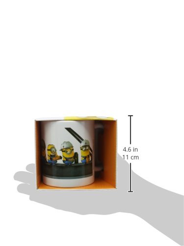 Despicable Me 2 Girder - Taza de cerámica, diseño de los Personajes de GRU 2. Mi Villano Favorito sobre una viga