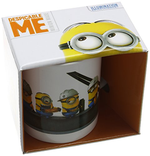 Despicable Me 2 Girder - Taza de cerámica, diseño de los Personajes de GRU 2. Mi Villano Favorito sobre una viga