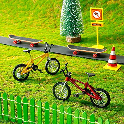 Gejoy 14 Piezas Bicicletas Patinetas de Dedo Monopatines Bicicleta de Dedo Favores de Fiesta de Regalo de Cumpleaños Deporte de Dedo Mini para Niñas y Niños