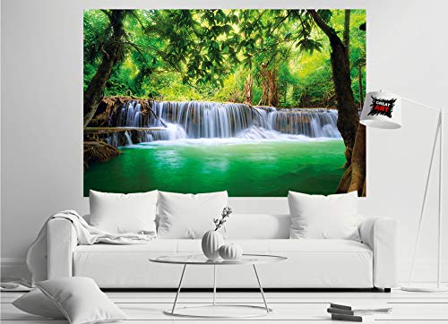 GREAT ART XXL Póster – Cascada De Feng Shui – Mural Decoración Naturaleza Selva Paisaje Paraíso Vacaciones Tailandia Asia Bienestar SPA Cartel De La Pared Y Foto Decoración (140 X 100 Cm)