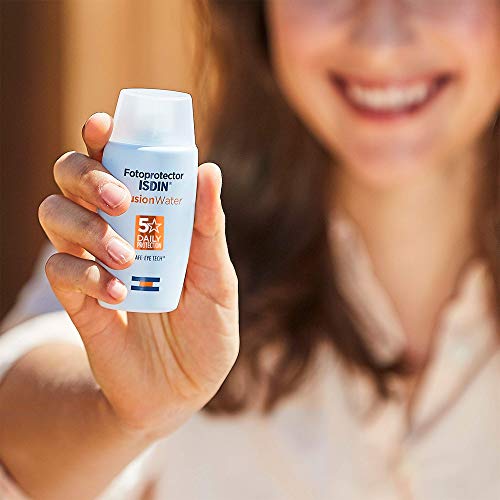 ISDIN - Fotoprotector Fusion Water SPF 50 - Protector solar facial de fase acuosa para uso diario, 50 ml