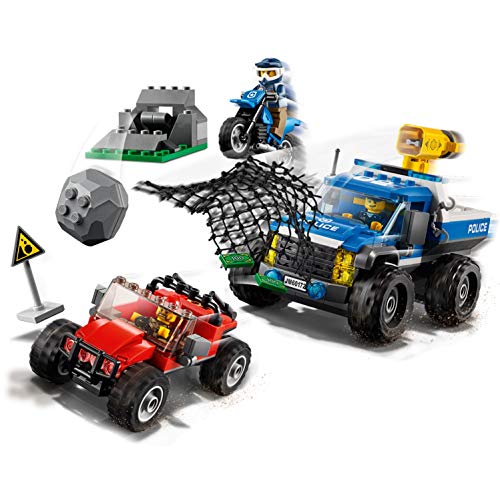 LEGO City Police - Caza en la Carretera, Juguete de Policía de Construcción con Todoterreno y Moto para Niños y Niñas de 5 a 12 Años, Incluye Minifiguras de Agentes de Policía (60172)