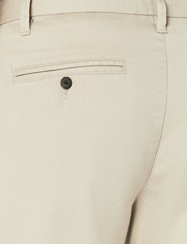 Marca Amazon - MERAKI Pantalones Chinos Estrechos Hombre, Beige (Sand), 42W / 32L, Label: 42W / 32L