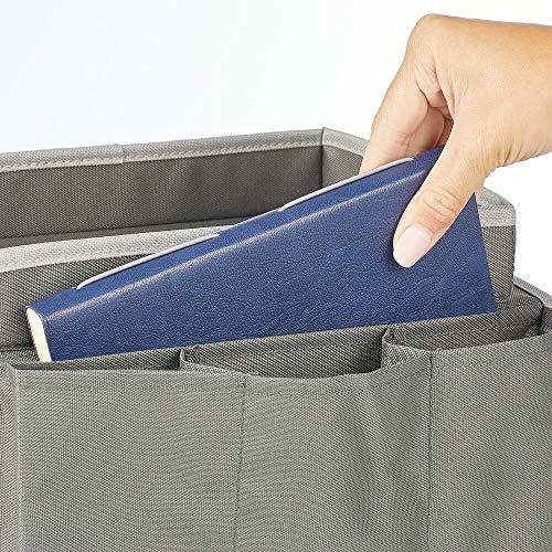 mDesign Bandeja para sofá con Compartimentos – Espacioso Organizador para Colgar del reposabrazos del sofá con 5 Bolsillos y Bandeja de poliéster – Soporte para Libros, Tablet, Gafas, etc. – Gris