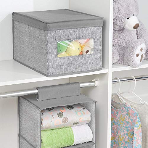 mDesign Caja con Tapa apilable para Armario, Dormitorio y más – Organizador de Armario de Fibra sintética Grande – Contenedor de Tela para Guardar Ropa con Tapa y Ventana – Gris