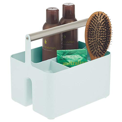 mDesign Caja organizadora para cuarto de baño – Práctica cesta con asa para el almacenamiento de cosméticos – Organizador de baño portátil con 4 compartimentos – verde menta/plateado mate