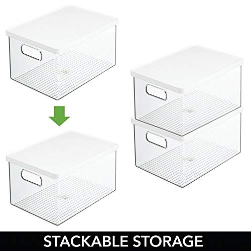 mDesign Juego de 4 cajas organizadoras de plástico – Recipiente para guardar alimentos con tapa y asas – Organizador para nevera, cocina y despensa apto para alimentos – transparente/blanco