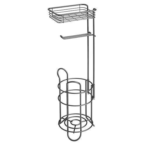 mDesign Portarrollos de pie – Elegante soporte para papel higiénico de metal con bandeja para toallitas húmedas – Portarrollos para baño con práctica cesta para 2 rollos de repuesto – gris