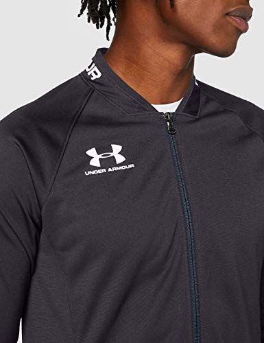 Under Armour Challenger III Jacket, chaqueta de hombre para hacer deporte, ropa de deporte de hombre inspirada en las chaquetas bomber hombre, Negro (Black/White (001)), L